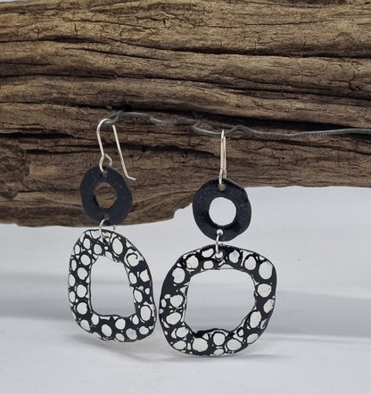 Hip to be Square Enamel Earrings Black and White